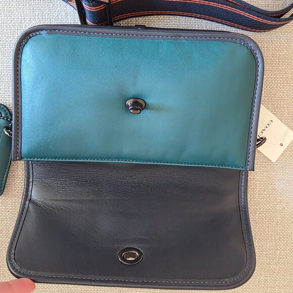 Coach Dinky 23 With Quilting - Picture 5 of 6